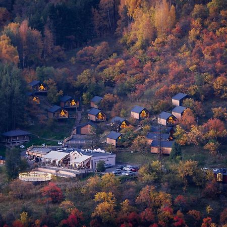 Qazaq Auyl Eco Hotel Almaty Eksteriør billede