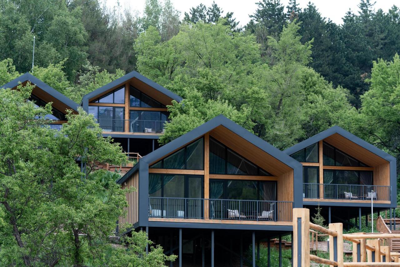 Qazaq Auyl Eco Hotel Almaty Eksteriør billede