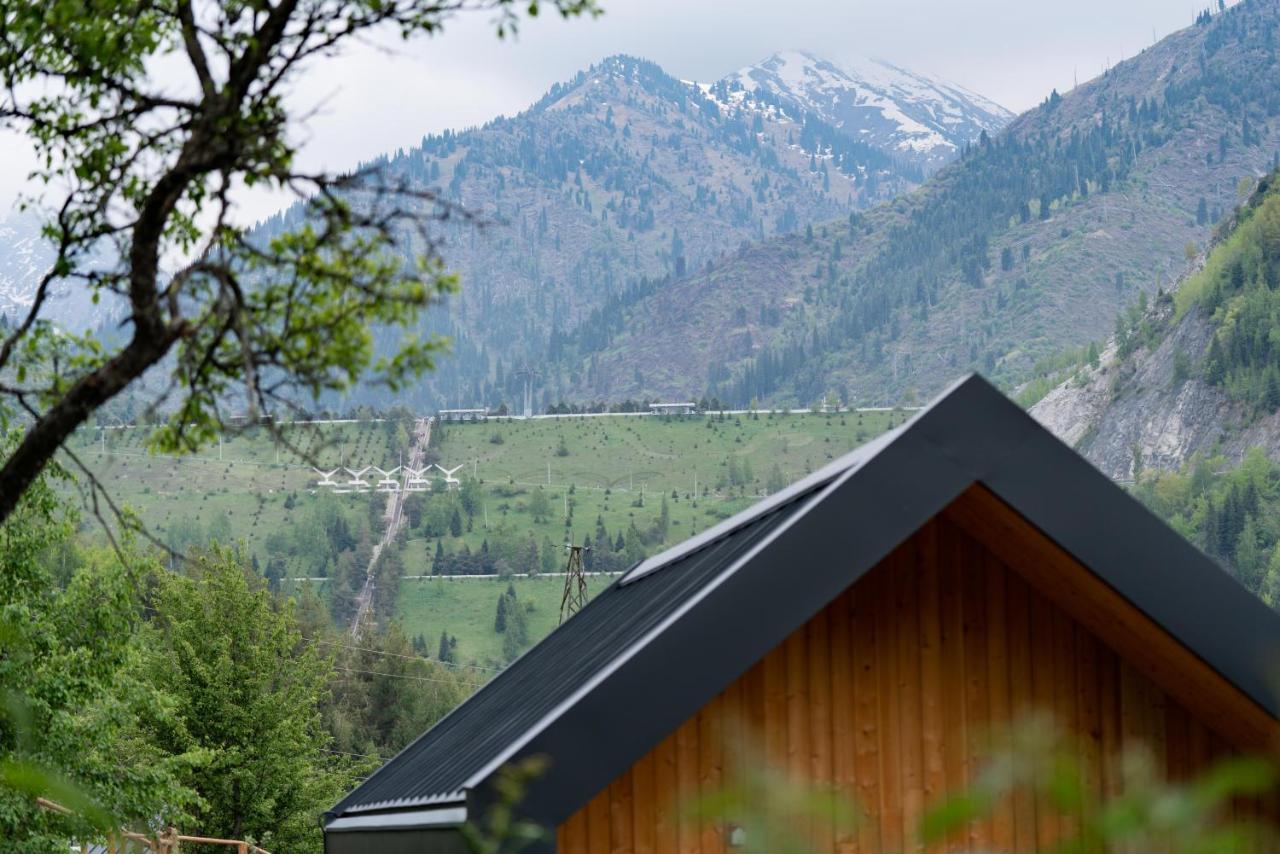 Qazaq Auyl Eco Hotel Almaty Eksteriør billede