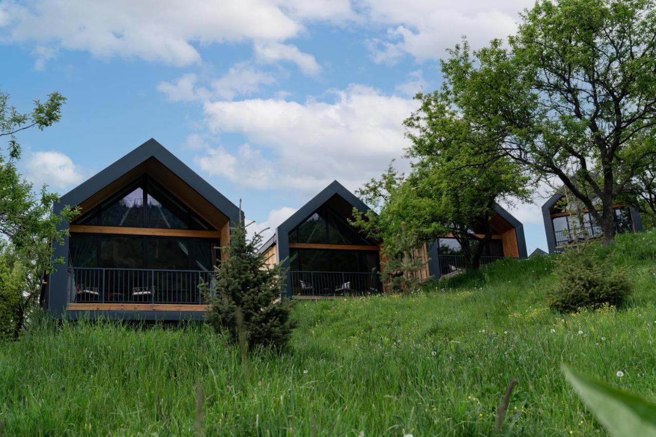 Qazaq Auyl Eco Hotel Almaty Eksteriør billede