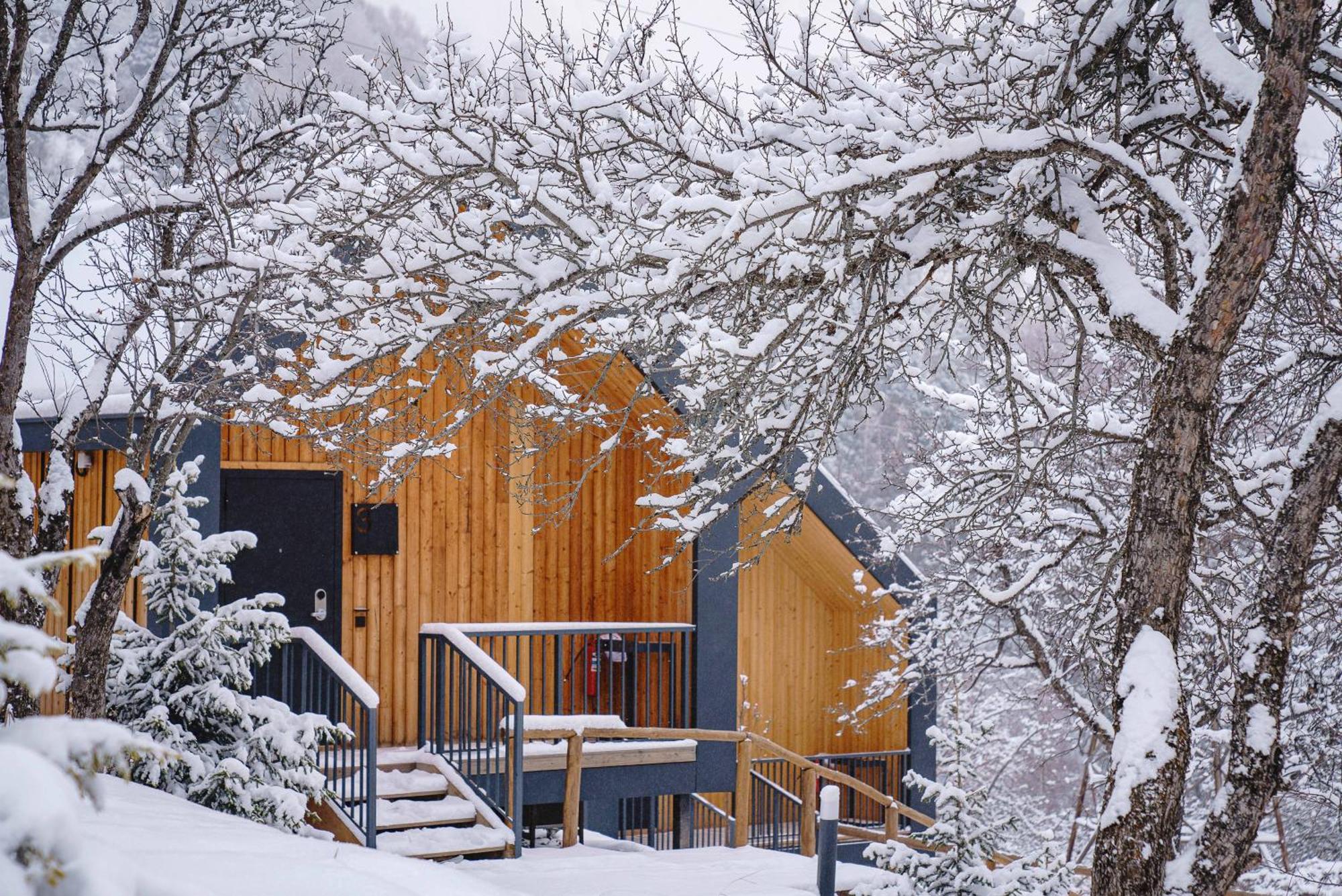 Qazaq Auyl Eco Hotel Almaty Eksteriør billede
