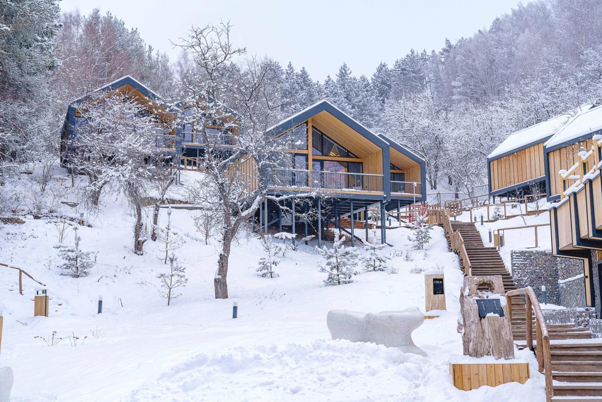 Qazaq Auyl Eco Hotel Almaty Eksteriør billede
