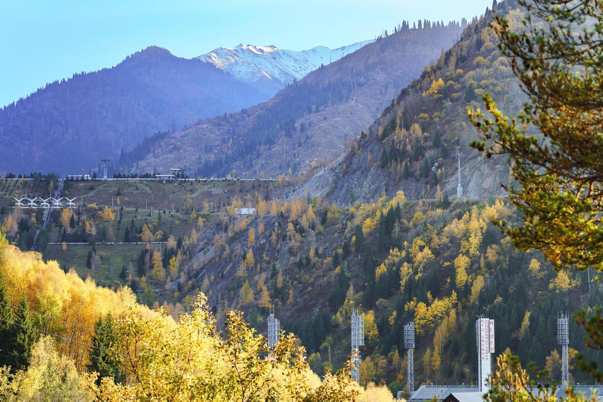 Qazaq Auyl Eco Hotel Almaty Eksteriør billede